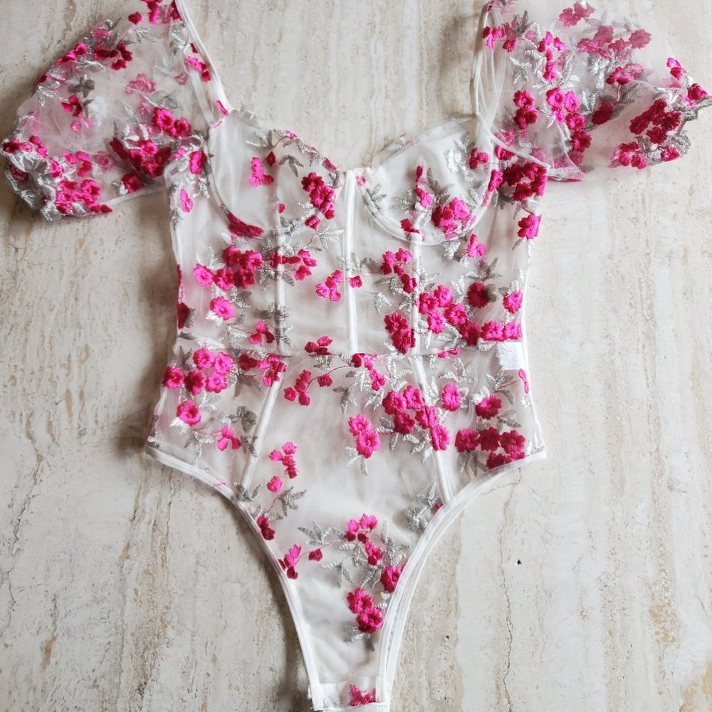 Floral Embroidered Mesh Teddy